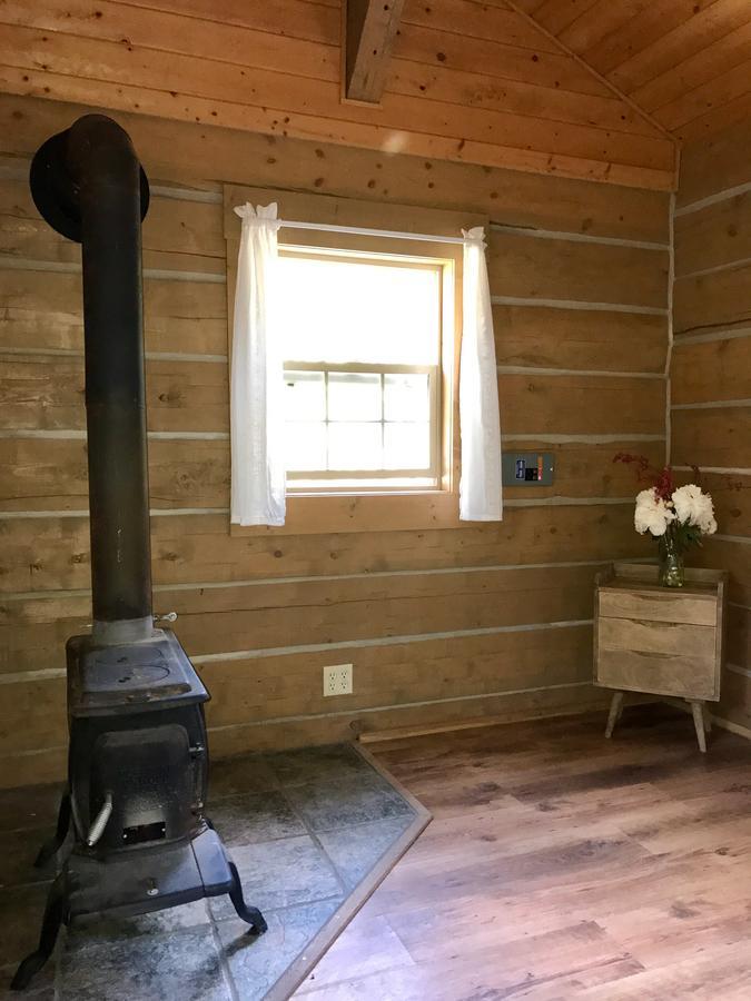 Flathead Lake Resort Woods Bay Exterior foto